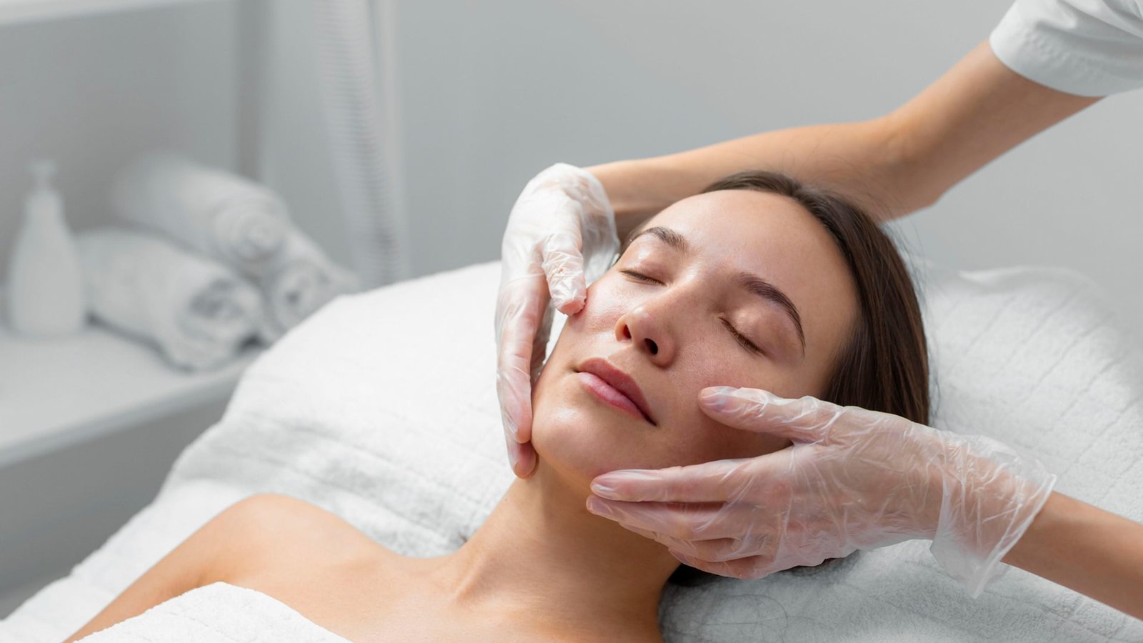 Apa Itu Facial Treatment? Manfaat dan Jenis-Jenisnya